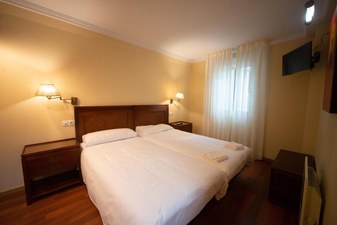 Cabalo Furado Tui Hotel Kültér fotó