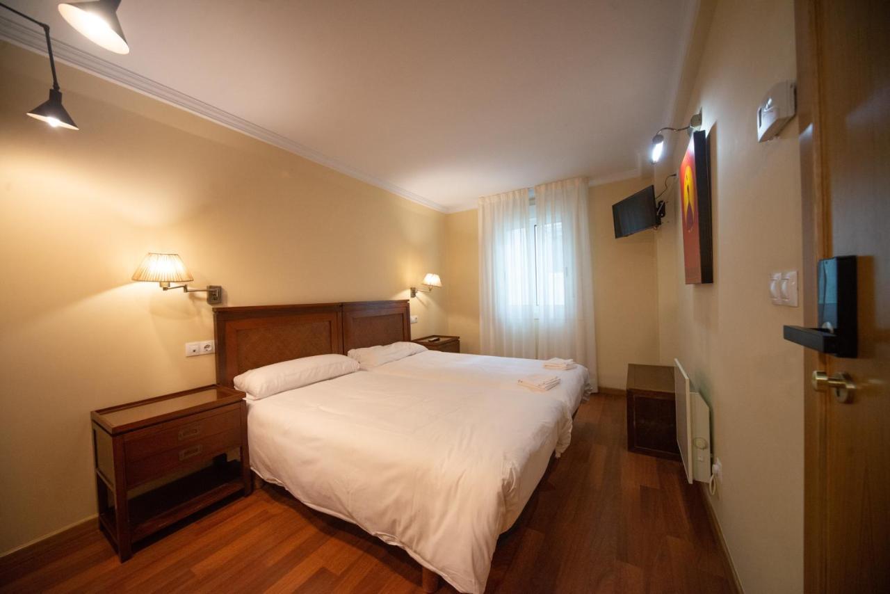 Cabalo Furado Tui Hotel Kültér fotó
