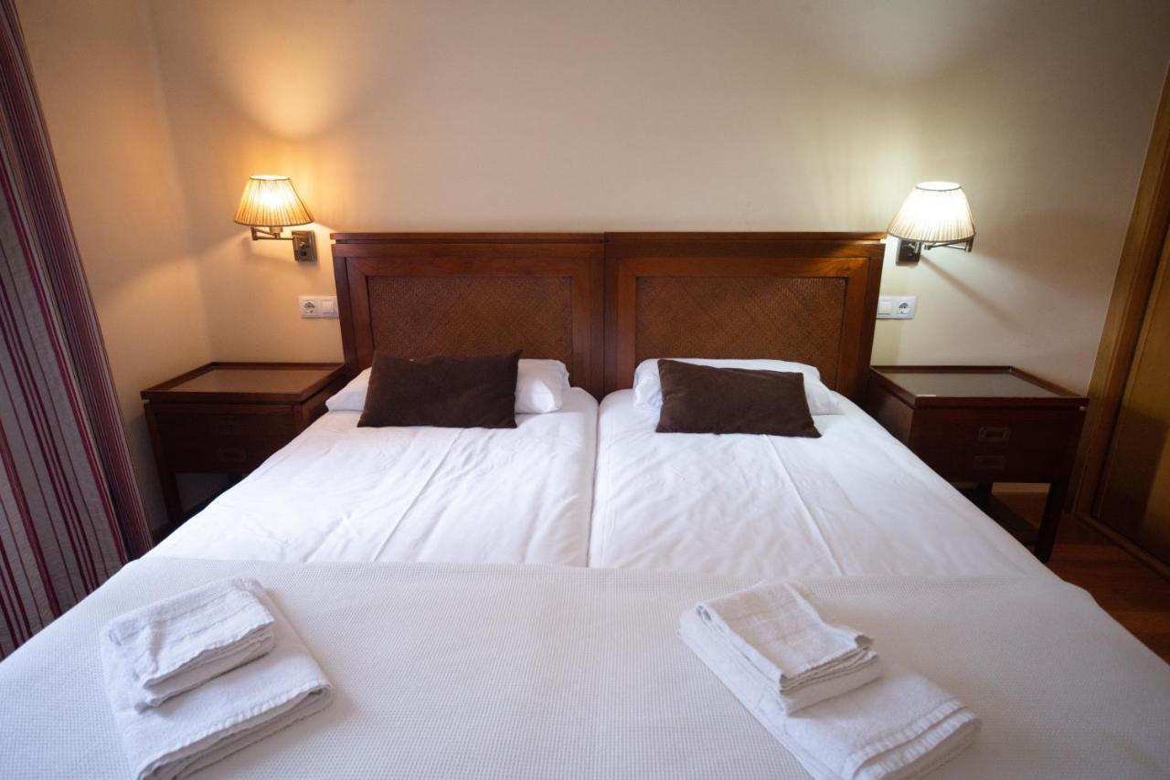 Cabalo Furado Tui Hotel Kültér fotó