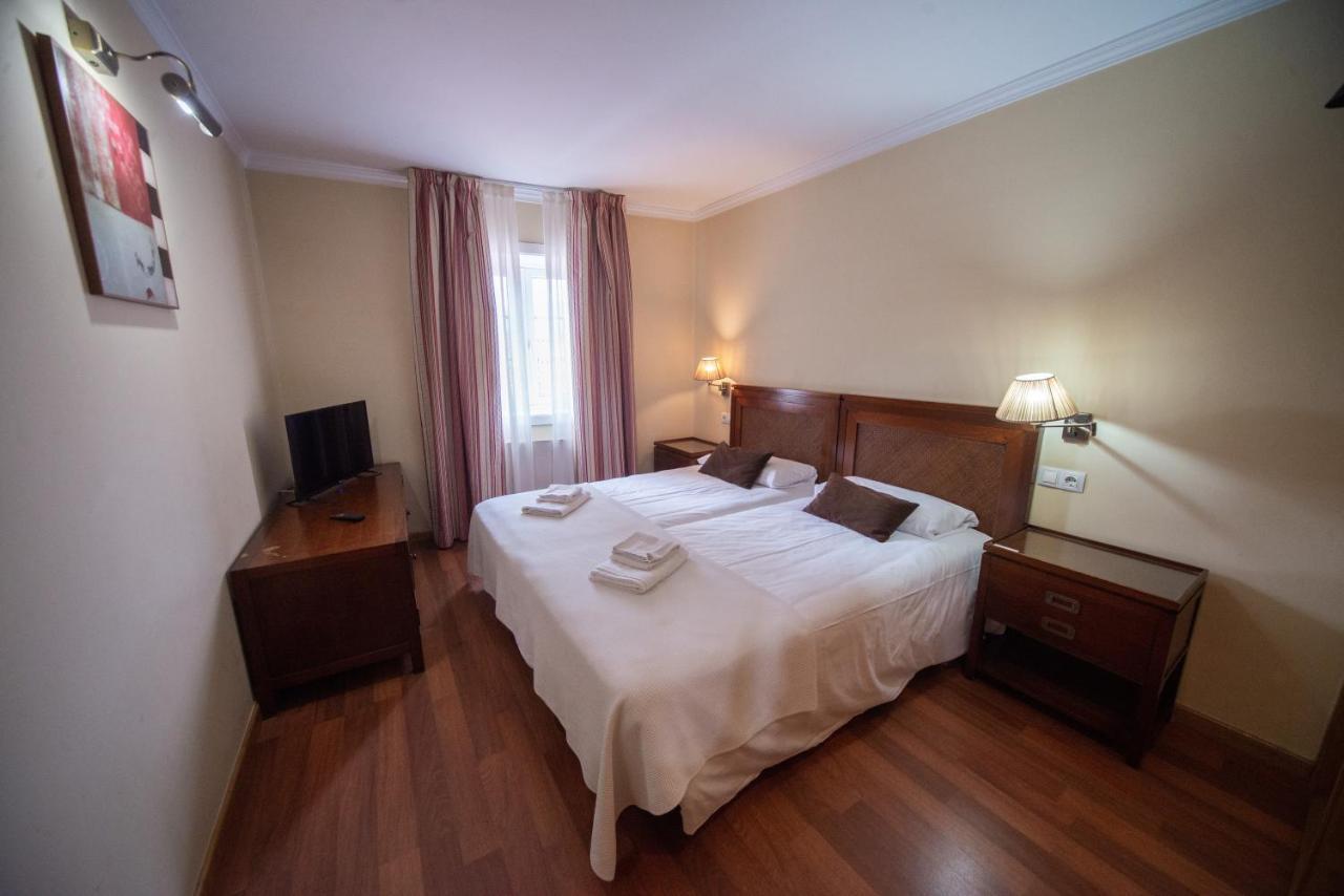 Cabalo Furado Tui Hotel Kültér fotó