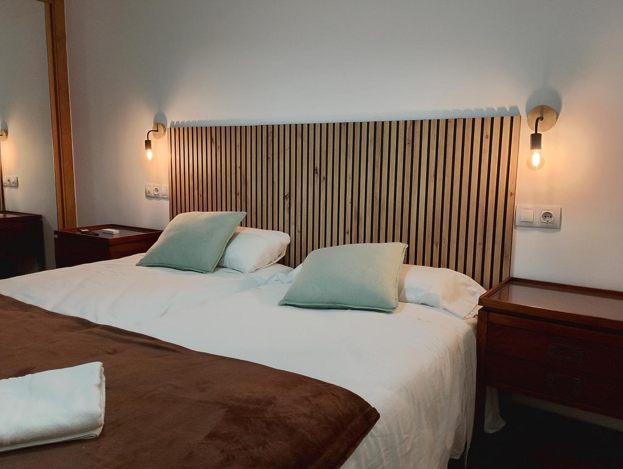 Cabalo Furado Tui Hotel Kültér fotó